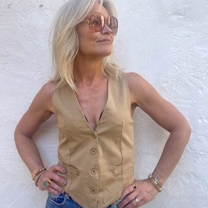 Väst Creme från Cabana Living