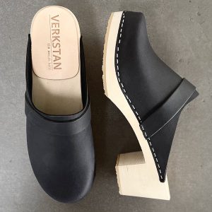 Verkstans träsko 6,5 cm hög – matt svart