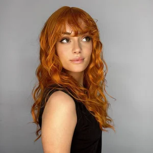 Gigi - Värmetålig Syntetisk Peruk - 40cm