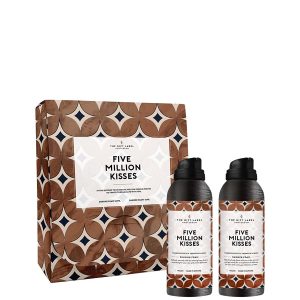 Resekit för honom Five Million kisses från The Giftlabel